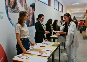 ESCOLA PROFISSIONAL DE OURM RECEBE ROADSHOW DO EMPREENDEDORISMO