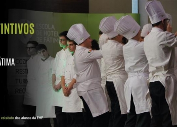 Escola de Hotelaria de Ftima entrega os Distintivos de curso aos seus alunos