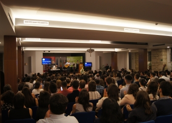 FINALISTAS DAS ESCOLAS DA INSIGNARE RECEBEM OS SEUS DIPLOMAS, NUMA CERIMNIA TAMBM MARCADA PELA HOMENAGEM A FRANCISCO VIEIRA