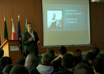 Nelson Bernardes partilha vasta experincia como bartender com os alunos da EHF