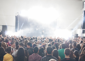 LOTAO ESGOTADA NO IN POP ROCK FEST 2017