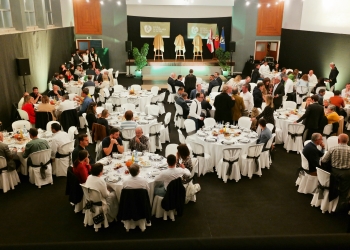 ESCOLA DE HOTELARIA DE FTIMA NO JANTAR DOS 25 ANOS DA CIDADE!