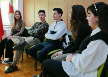 ESCOLA DE HOTELARIA DE FTIMA REALIZA TERTLIA DE ERASMUS