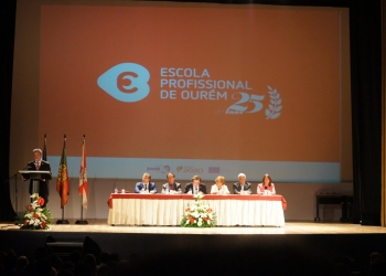 Escola Profissional de Ourm comemora 25 anos