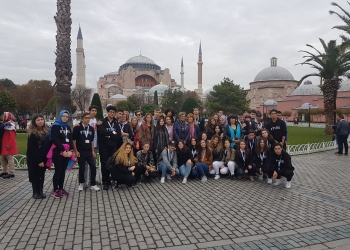 ALUNOS DA EPO PARTICIPAM EM PROJETO INTERNACIONAL EM ISTAMBUL