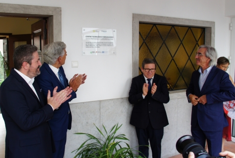 ESCOLA DE HOTELARIA DE F�TIMA INAUGURA NOVO CENTRO TECNOL�GICO ESPECIALIZADO