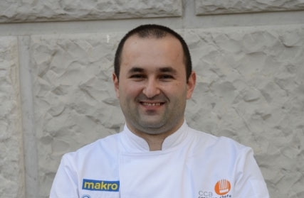 O formador e ex-aluno da Escola de Hotelaria de Ftima vence a Etapa Regional do Concurso Chefe Cozinheiro