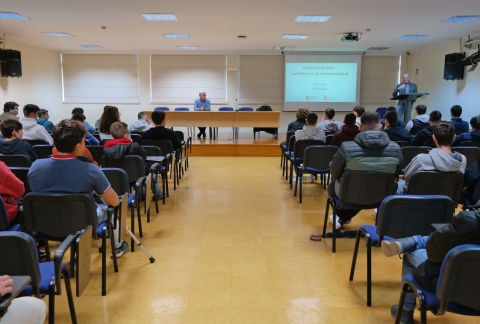 ESCOLAS INSIGNARE REALIZAM SESSO DE CIBERSEGURANA E DIREITO DINAMIZADA PELO POLITCNICO DE LEIRIA