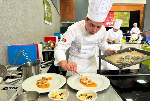 FINALISTAS COLOCADOS  PROVA NO LIVE COOKING & BEVERAGE SERVICE