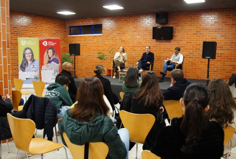 TERTLIA CONVERSAS ENTRE NS... 