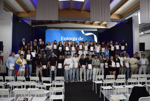 ESCOLA PROFISSIONAL DE OUR�M E ESCOLA DE HOTELARIA DE F�TIMA CELEBRAM NOVO ANO LETIVO COM ENTREGA DE DIPLOMAS AOS ALUNOS FINALISTAS