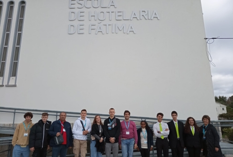 EHF ACOLHE COMPETIO INTERNACIONAL DE COMPETNCIAS